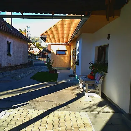 Vidiecky Kubo * Pavčina Lehota