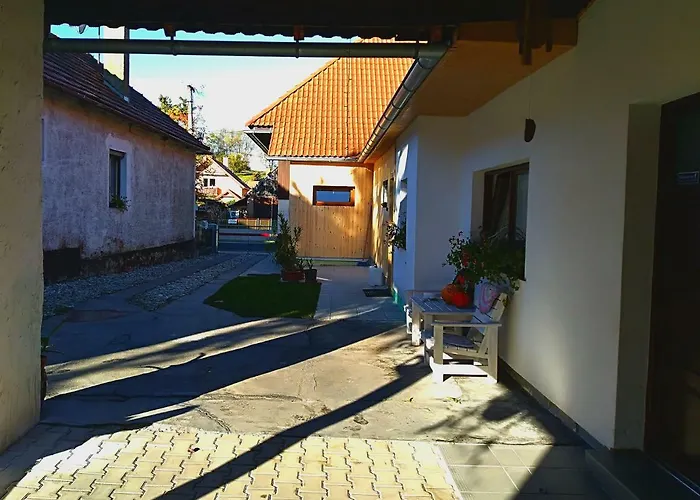 Vidiecky Kubo * Pavčina Lehota